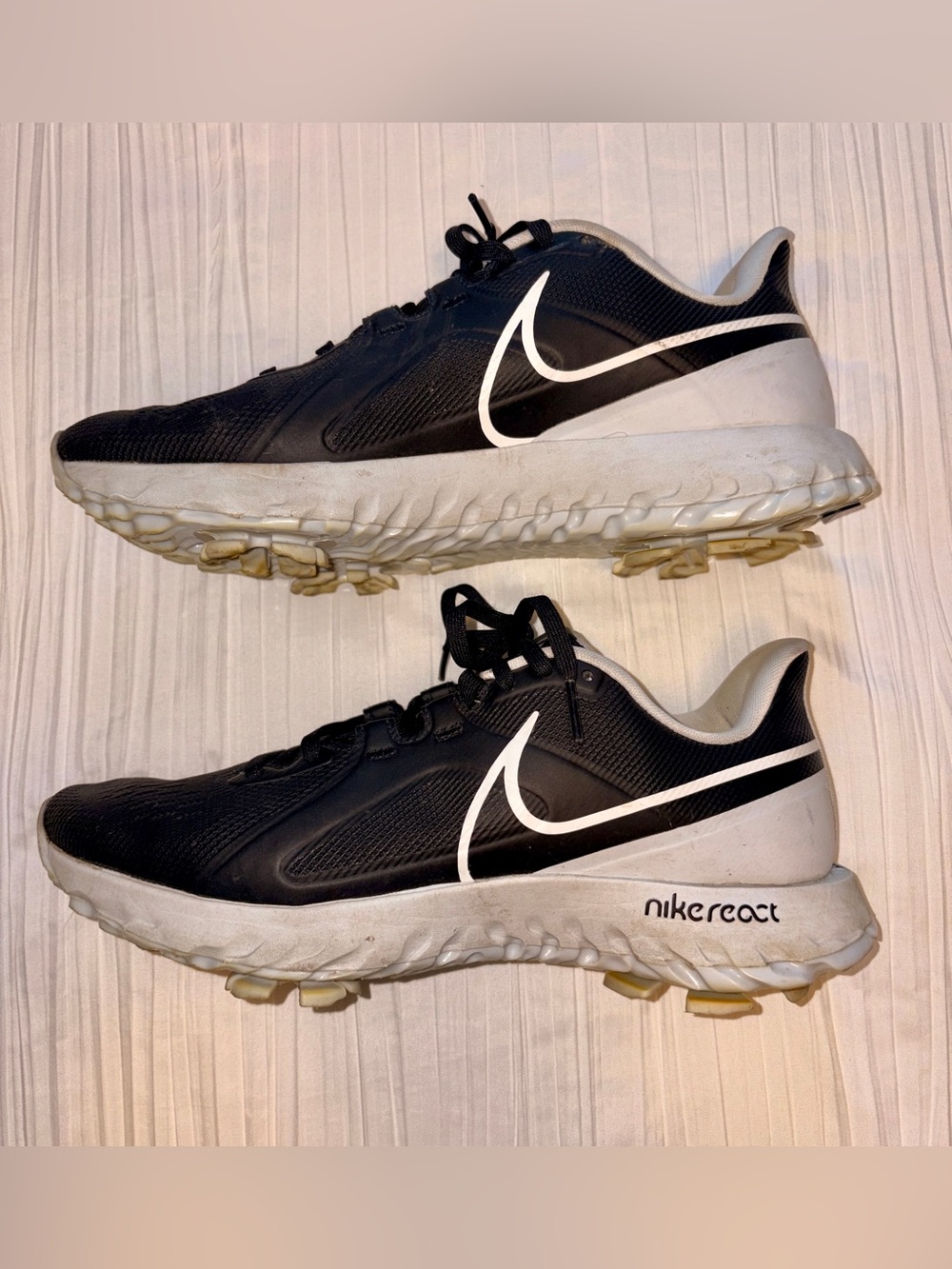 Nike Golf Shoes - Men’s 8 or Women’s 9.5